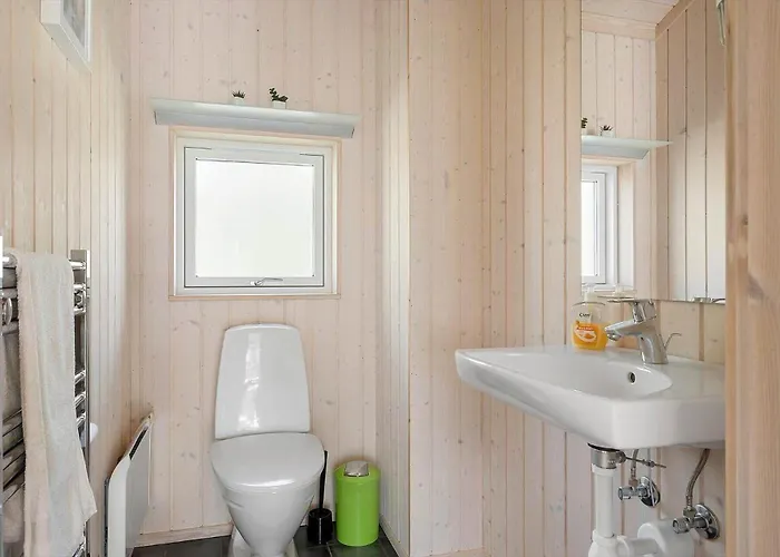 4801-ronne-stampen-vej-6-hus-7 * Рённе